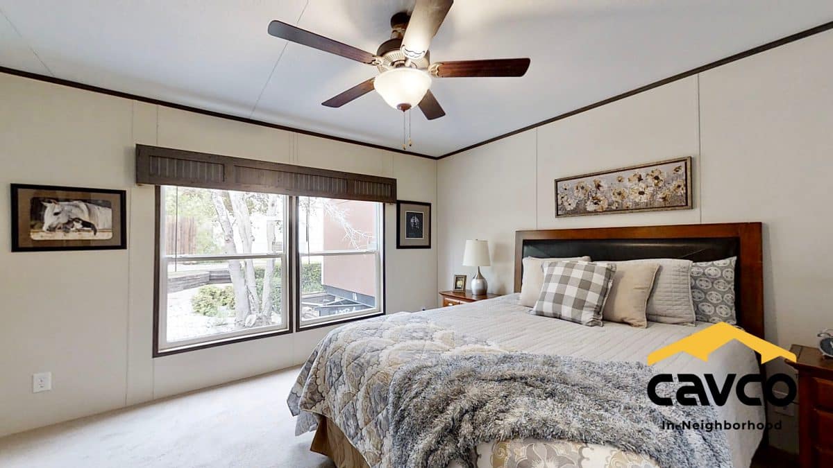 Bedroom in manufactured home in Texas