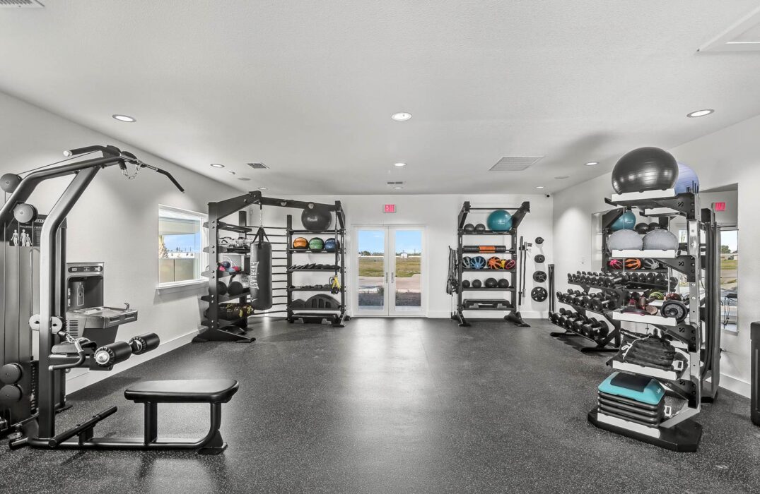 Costa Palms amenities